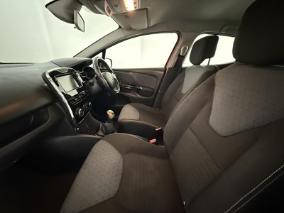 Lot 169 - 2013 Renault Clio - NO RESERVE
