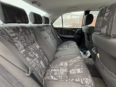 Lot 49 - 1998 Mercedes-Benz E200 - NO RESERVE