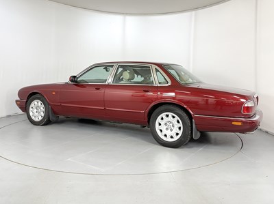 Lot 3 - 2002 Jaguar XJ8 - NO RESERVE