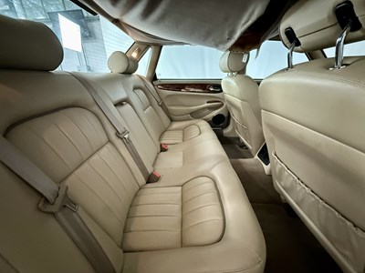 Lot 3 - 2002 Jaguar XJ8 - NO RESERVE