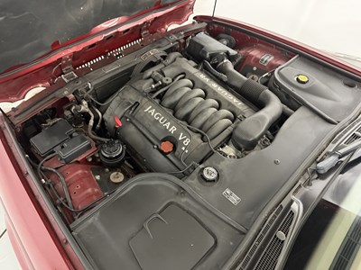 Lot 3 - 2002 Jaguar XJ8 - NO RESERVE