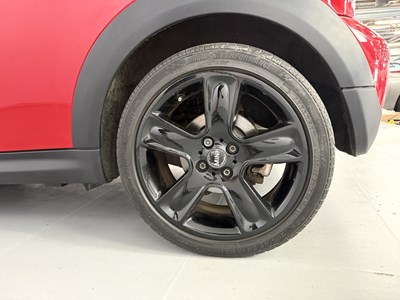 Lot 146 - 2009 Mini Cooper Convertible