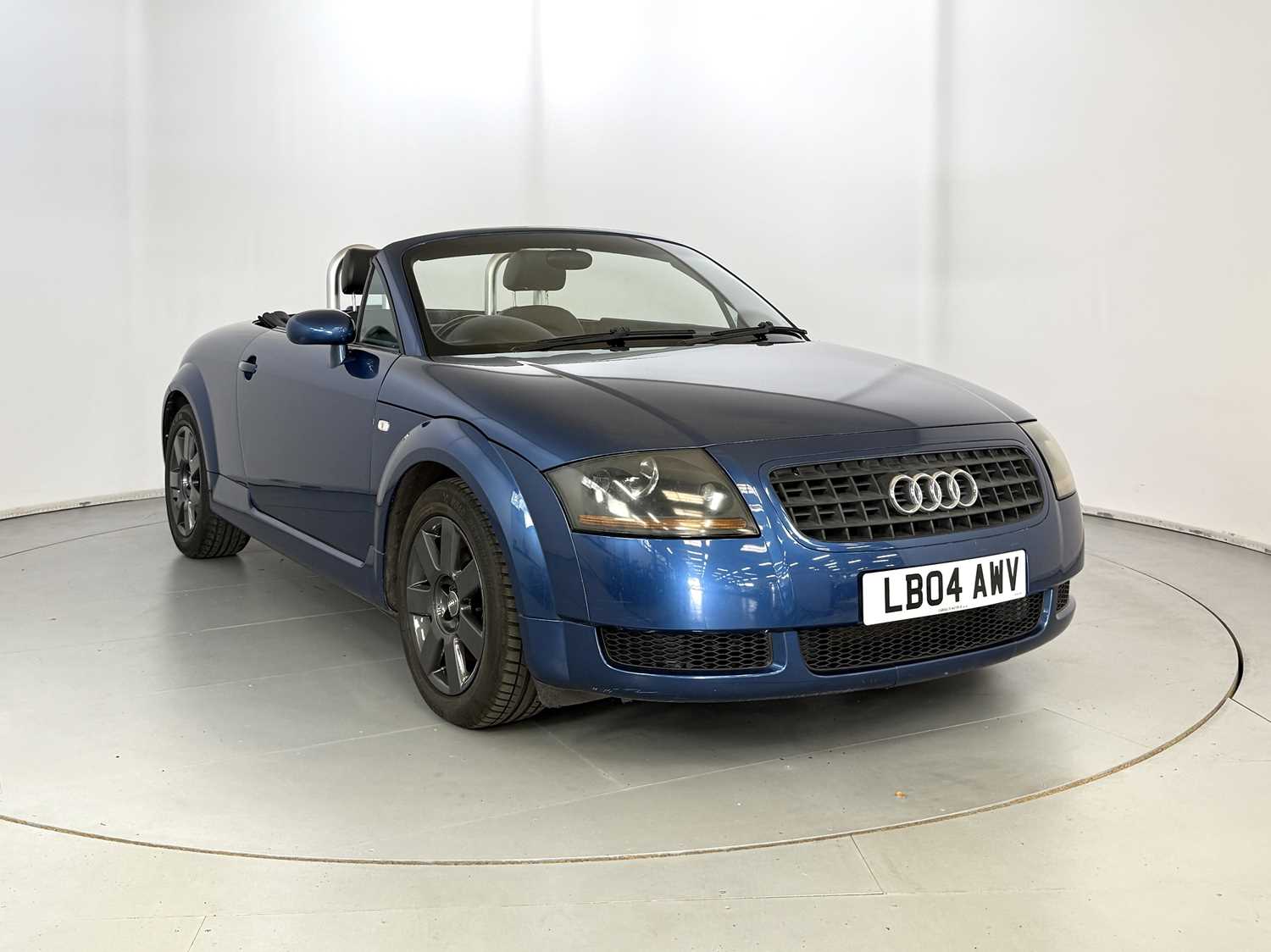 2004 Audi TT