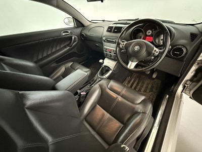 Lot 37 - 2007 Alfa Romeo GT JTDM - NO RESERVE