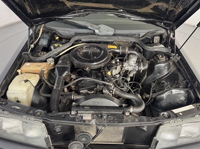 Lot 36 - 1989 Mercedes-Benz 190E