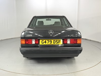 Lot 36 - 1989 Mercedes-Benz 190E
