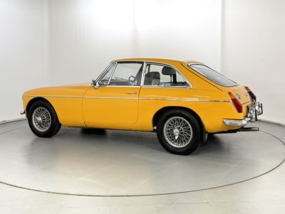 Lot 52 - 1971 MG BGT