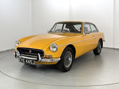 Lot 52 - 1971 MG BGT