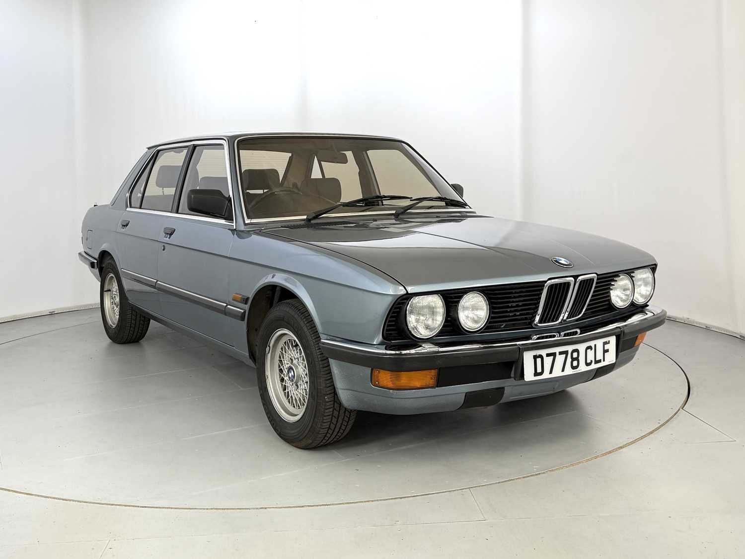 1987 BMW 525E