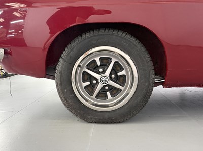 Lot 157 - 1973 MG BGT