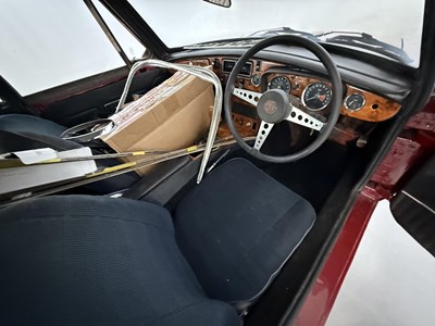 Lot 157 - 1973 MG BGT
