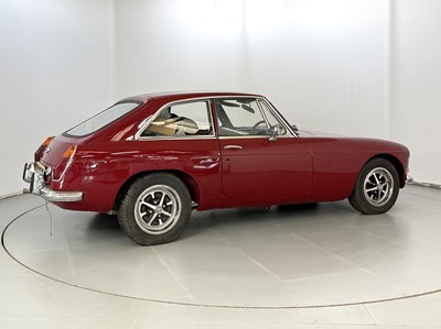 Lot 157 - 1973 MG BGT