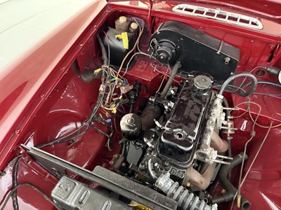 Lot 157 - 1973 MG BGT