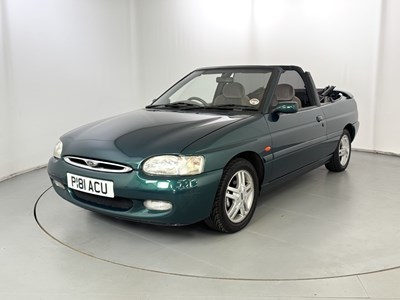 Lot 98 - 1997 Ford Escort GHIA Cabrio