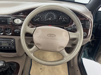 Lot 98 - 1997 Ford Escort GHIA Cabrio