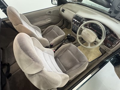 Lot 98 - 1997 Ford Escort GHIA Cabrio
