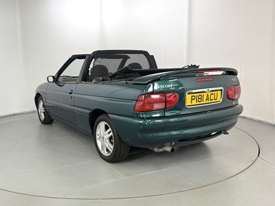 Lot 98 - 1997 Ford Escort GHIA Cabrio