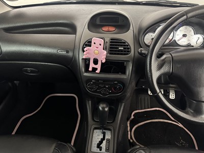 Lot 160 - 2002 Peugeot 206cc - NO RESERVE