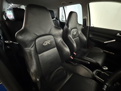 Lot 137 - 2004 Volkswagen Golf R32 - NO RESERVE