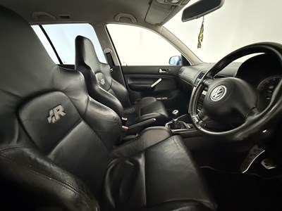 Lot 137 - 2004 Volkswagen Golf R32 - NO RESERVE