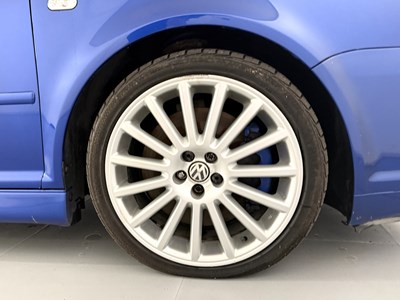 Lot 137 - 2004 Volkswagen Golf R32 - NO RESERVE