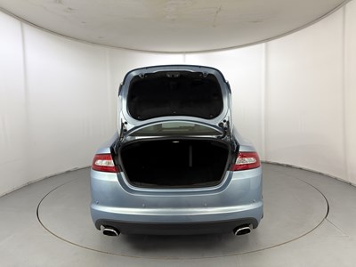 Lot 63 - 2009 Jaguar XF