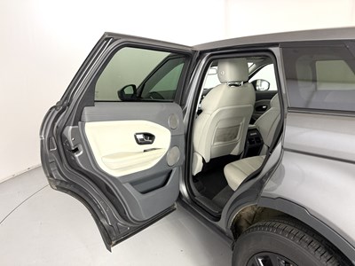 Lot 140 - 2016 Range Rover Evoque