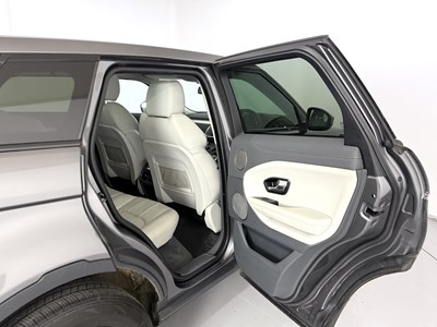 Lot 140 - 2016 Range Rover Evoque