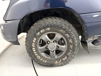Lot 55 - 2001 Toyota Land Cruiser Amazon