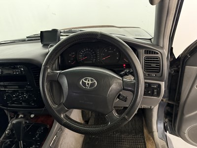 Lot 55 - 2001 Toyota Land Cruiser Amazon