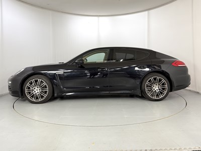 Lot 93 - 2015 Porsche Panamera