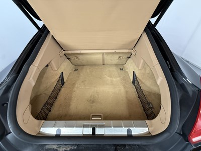 Lot 93 - 2015 Porsche Panamera