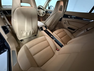 Lot 93 - 2015 Porsche Panamera