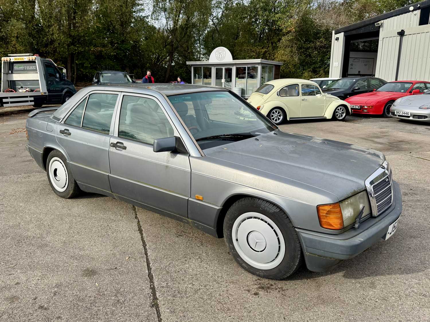 Lot 181 - 1991 Mercedes-Benz 190E - NO RESERVE