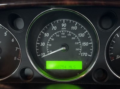 Lot 180 - 2006 Jaguar XJ8 Sovereign LWB