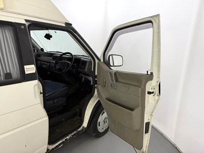 Lot 185 - 1998 Volkswagen T4 Camper