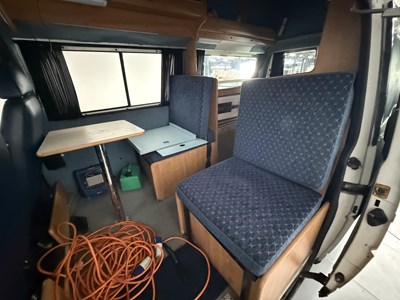 Lot 185 - 1998 Volkswagen T4 Camper