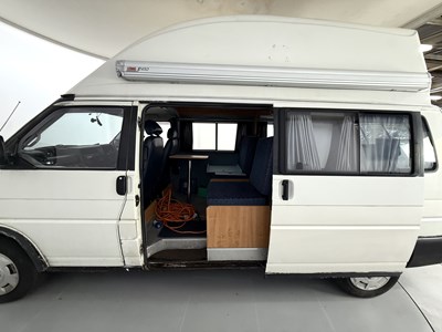 Lot 185 - 1998 Volkswagen T4 Camper