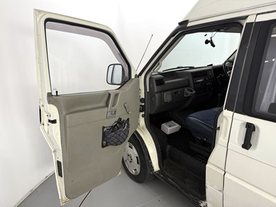 Lot 185 - 1998 Volkswagen T4 Camper