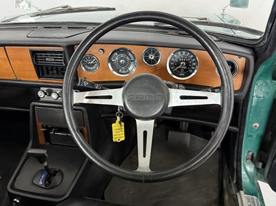 Lot 178 - 1973 Triumph 2000