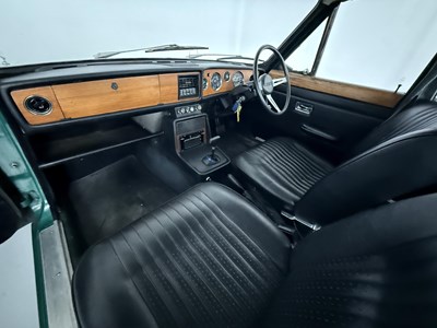 Lot 178 - 1973 Triumph 2000