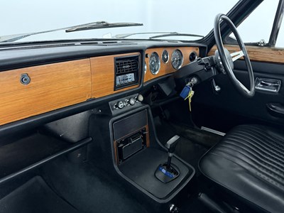 Lot 178 - 1973 Triumph 2000