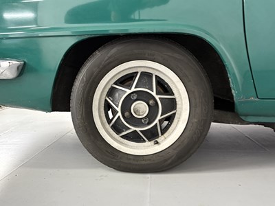 Lot 178 - 1973 Triumph 2000