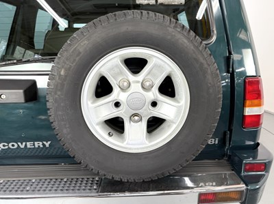 Lot 62 - 1998 Land Rover Discovery V8 LSE