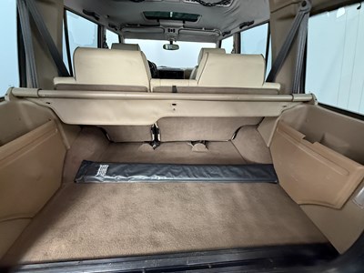 Lot 62 - 1998 Land Rover Discovery V8 LSE