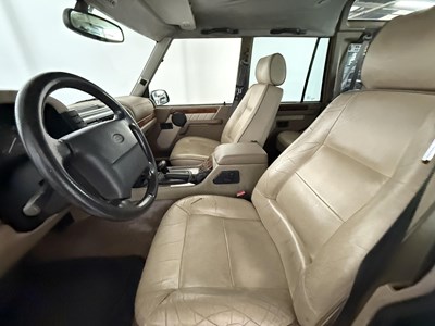 Lot 62 - 1998 Land Rover Discovery V8 LSE