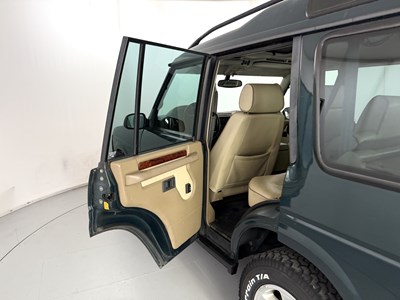 Lot 62 - 1998 Land Rover Discovery V8 LSE