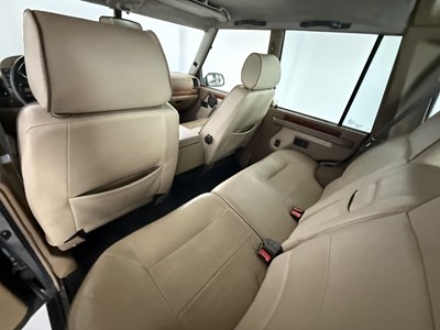 Lot 62 - 1998 Land Rover Discovery V8 LSE