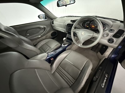 Lot 38 - 2002 Porsche 911 Carrera 4S