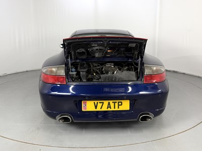 Lot 38 - 2002 Porsche 911 Carrera 4S